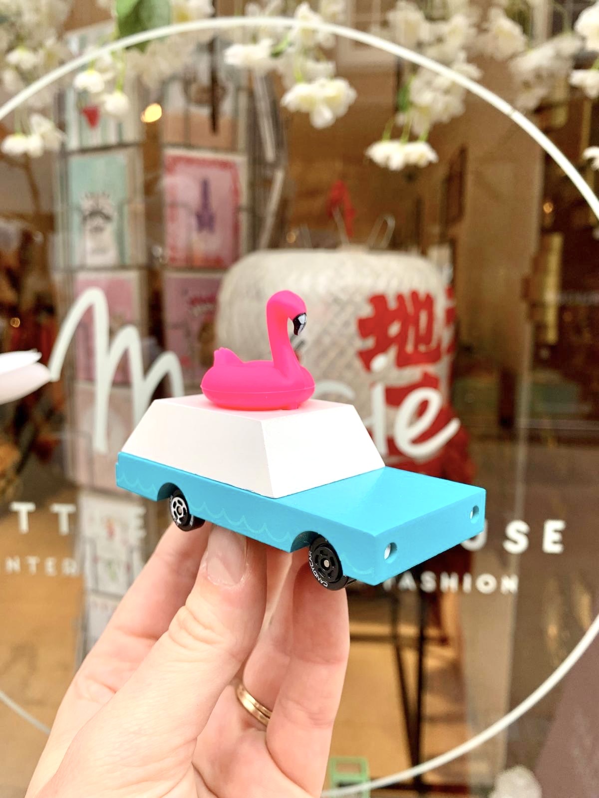 Auto Flamingo Pink
