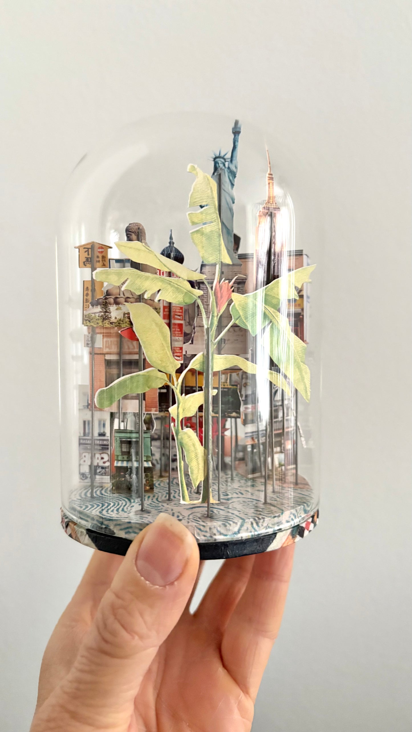 Small Stolp: de Wereld