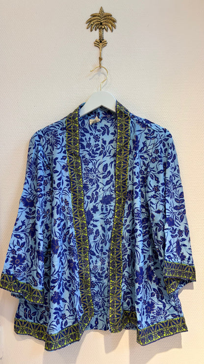 Olivia Zijden Vest