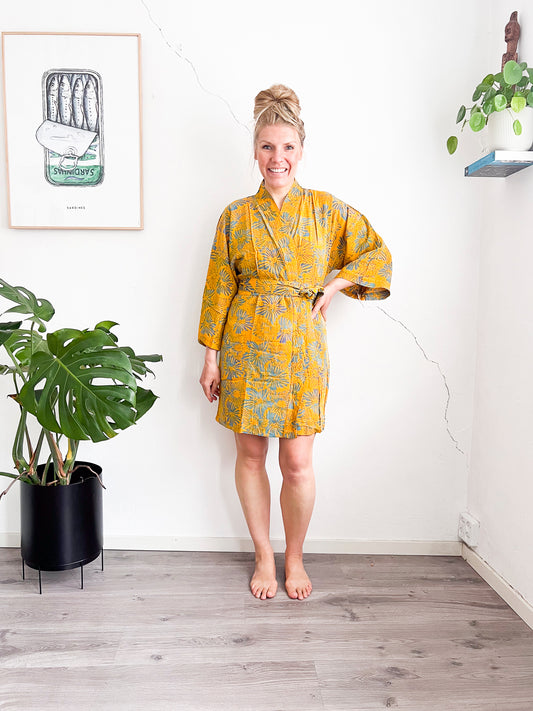 Sophie Kimono Geel