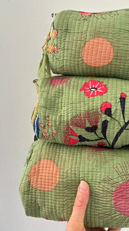 ToiletTas Bloemen groen