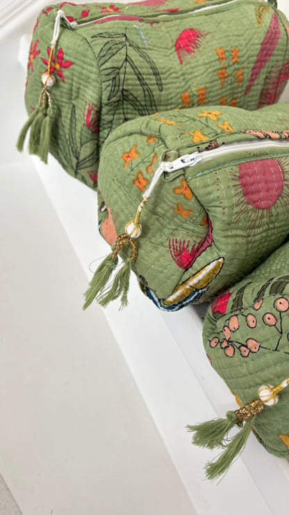 ToiletTas Bloemen groen