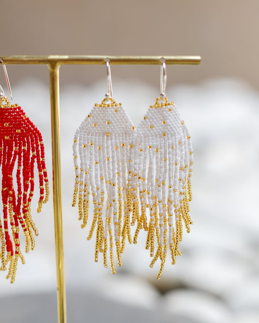 LupeXMade: White Beads Oorbellen