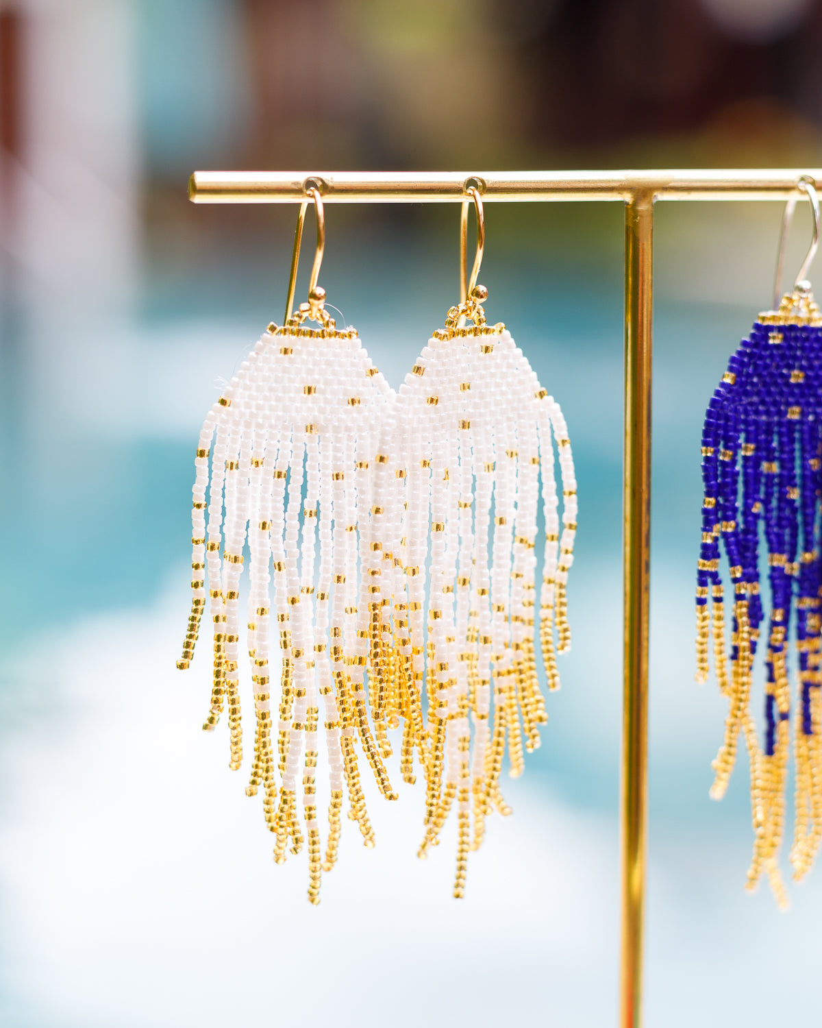 LupeXMade: White Beads Oorbellen