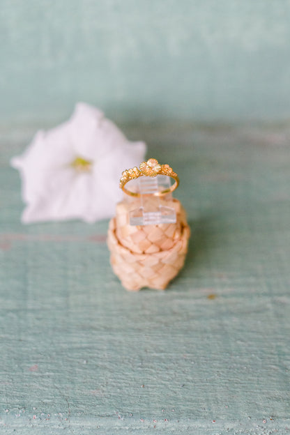 Flower ring